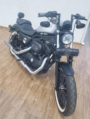 HARLEY-DAVIDSON SPORTSTER XL 883N IRON 